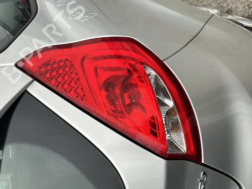 Right taillight FORD FIESTA VI (CB1, CCN) 1.4 TDCi | BP19908278C35 