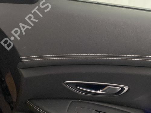 Used Front right panel Front right panel RENAULT SCÉNIC IV (J9_) 1.7 Blue dCi 120 (J9A7, J9A8) (120 hp) 30517864 30517864