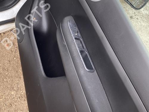Used Front right panel Front right panel PEUGEOT 307 (3A/C) 1.6 HDi (90 hp) 31857161 31857161