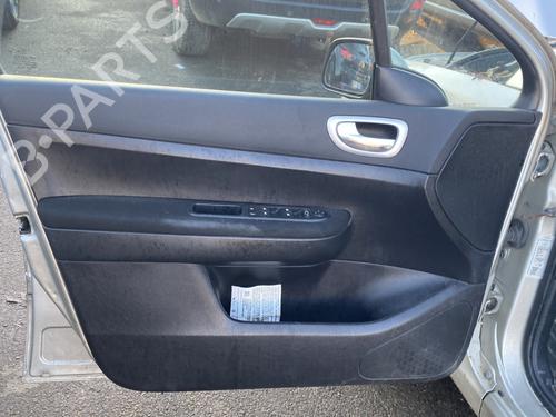 Front left panel PEUGEOT 307 Break (3E) 2.0 HDi 135 | BP31969697C58 - Image 3