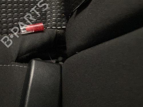 seat-buckle-peugeot-208-i-ca_-cc_-2012-2013-2014-2015-2016-2017-2018-2019-2020-2021-32133670 main image