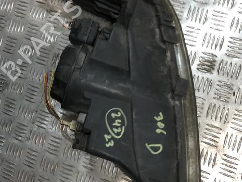 Højre forlygte PEUGEOT 306 Hatchback (7A, 7C, N3, N5) 2.0 HDI 90 (90 hp) 22110841