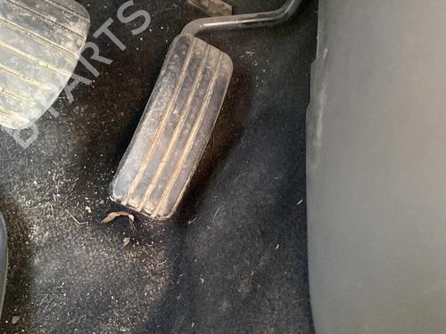 Used Pedal RENAULT SCÉNIC II (JM0/1_) 1.5 dCi (JM1E, JM16) (106 hp) 32730587