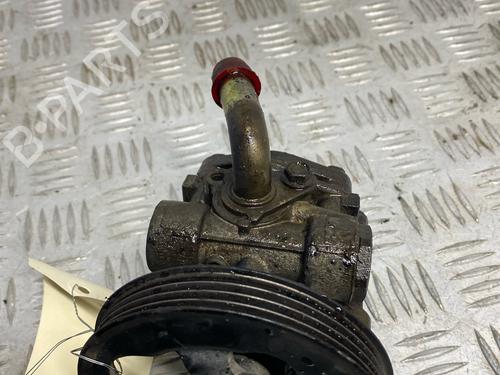Used Steering pump Steering pump SUZUKI JIMNY Closed Off-Road Vehicle (SN) 1.3 16V 4WD (SN413, JB33) (80 hp) 40268580 40268580