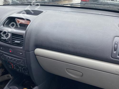 Used Dashboard RENAULT CLIO II (BB_, CB_) 1.5 dCi (B/CB07) (65 hp) 30760409