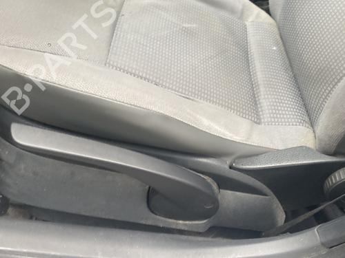 Used Left front seat Left front seat SEAT IBIZA III (6L1) 1.2 (64 hp) 33951331 33951331