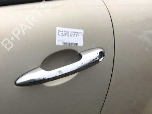 Used Front left exterior door handle ALFA ROMEO MITO (955_) 1.3 MultiJet (955AXH1B, 955AXT1A) (90 hp) 19905152