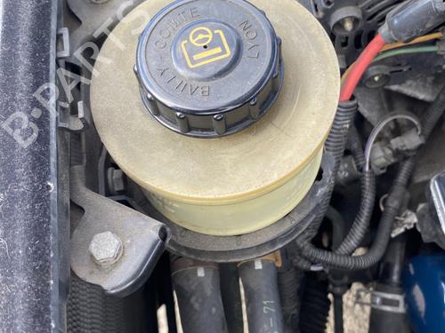Used Power steering reservoir Power steering reservoir RENAULT LAGUNA I (B56_, 556_) 2.0 (B56C/H/N) (113 hp) 29571675 29571675