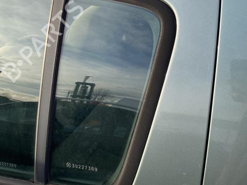 rear-left-door-window-renault-clio-iii-br01-cr01-2005-2006-2007-2008-2009-2010-2011-2012-2013-2014-30816880 main image