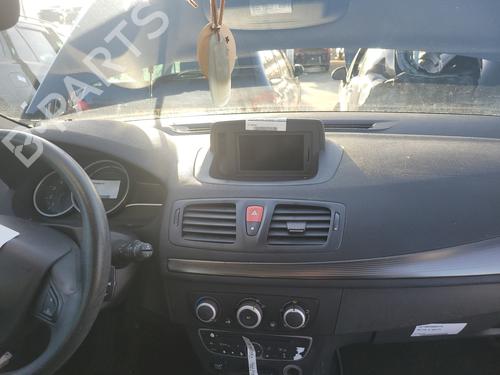 Dashboard RENAULT MEGANE III Grandtour (KZ0/1) 1.5 dCi (KZ0C, KZ1A) | BP23785301C46