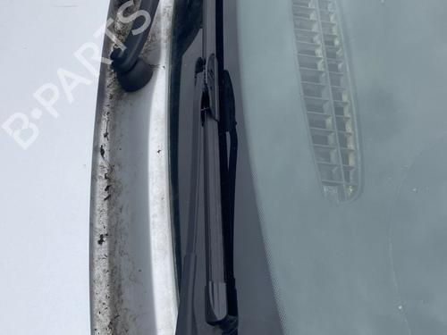 Used Front wiper motor DACIA SANDERO 1.5 dCi (68 hp) 29464909