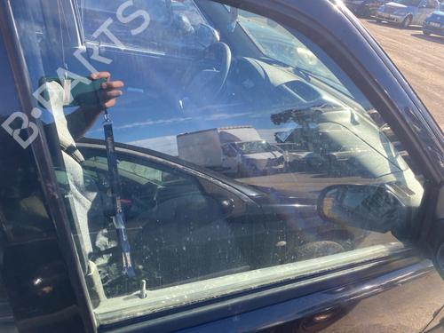 front-right-door-window-suzuki-ignis-i-fh-2000-2001-2002-2003-2004-2005-40446251 main image