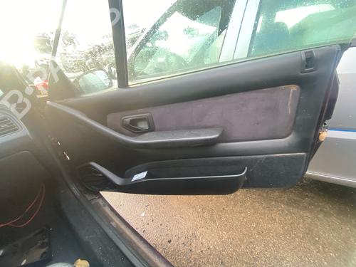 Used Front right panel Front right panel PEUGEOT 306 Convertible (7D, N3, N5) 1.8 (101 hp) 39982637 39982637