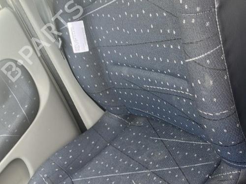 Used Right front seat RENAULT CLIO II (BB_, CB_) [1998-2016]  22122359