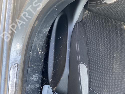 Used Right front seat Right front seat PEUGEOT 208 I (CA_, CC_) 1.2 VTI 82 (82 hp) 33553927 33553927