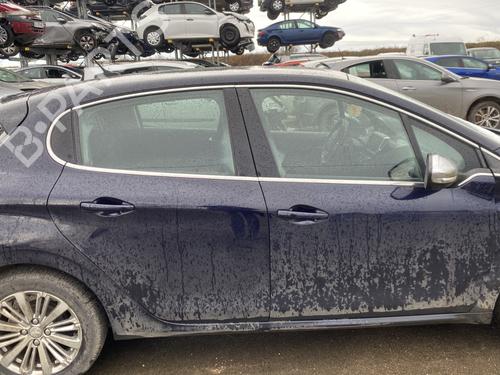 Left front door PEUGEOT 208 I (CA_, CC_) 1.6 HDi / BlueHDi 75 | BP32133682C2 