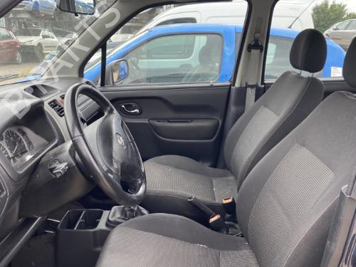 Left front seat OPEL AGILA A (H00)  | BP22125057C15  - Image 9
