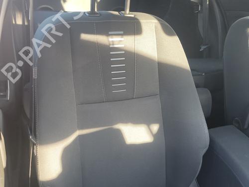 Used Right front seat RENAULT MEGANE III Grandtour (KZ0/1) 1.5 dCi (KZ0C, KZ1A) (90 hp) 23785340