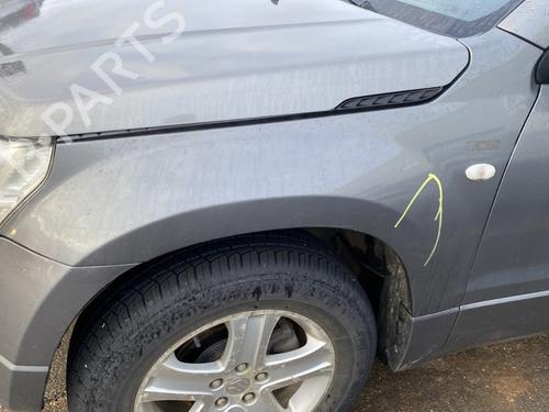 Forkjerm venstre SUZUKI GRAND VITARA II (JT, TE, TD) 1.9 DDiS All-wheel Drive (JT419, TD44, JB419WD, JB419XD,... (129 hp) 31908841