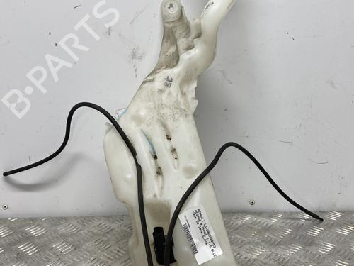 Used Windscreen washer tank RENAULT MEGANE IV Hatchback (B9A/M/N_) 1.5 dCi 110 (B9A3) (110 hp) 25154380