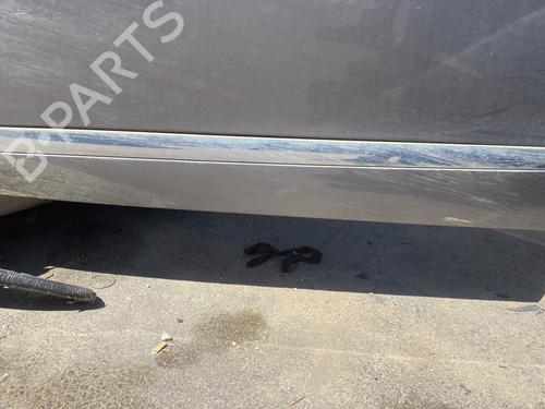 Used Door moulding trim RENAULT SCÉNIC III (JZ0/1_) 1.6 dCi (JZ00, JZ12) (130 hp) 27304291
