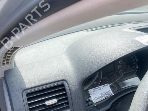 Dashboard VW GOLF V (1K1) | BP35930401C46 - Image 3