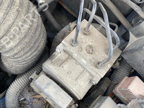 abs-pump-citroen-xsara-n1-1997-1998-1999-2000-2001-2002-2003-2004-2005-37471077 main image