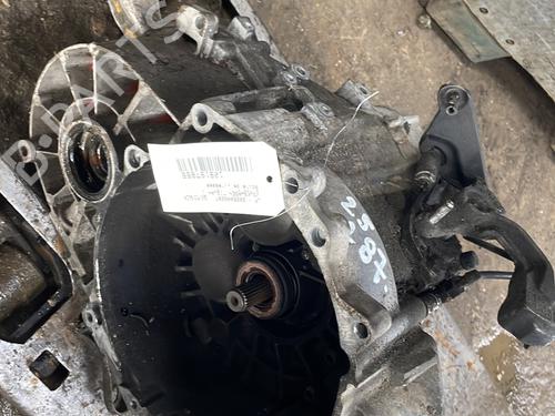 Used Gearbox VW TIGUAN (5N_) 1.4 TSI (160 hp) 27493999