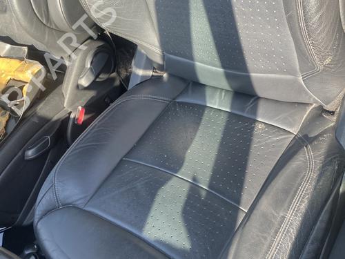 Used Left front seat Left front seat CITROËN C4 Picasso I MPV (UD_) 2.0 HDi 138 (136 hp) 32518253 32518253