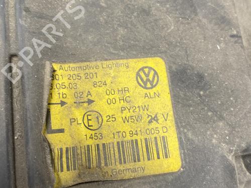 Left headlight VW TOURAN (1T1, 1T2) 1.9 TDI | BP26977562C28 