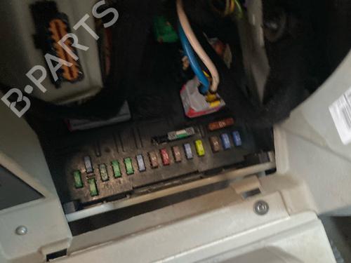 Fuse box CITROËN C5 II (RC_) | BP37279273E1 - Image 2