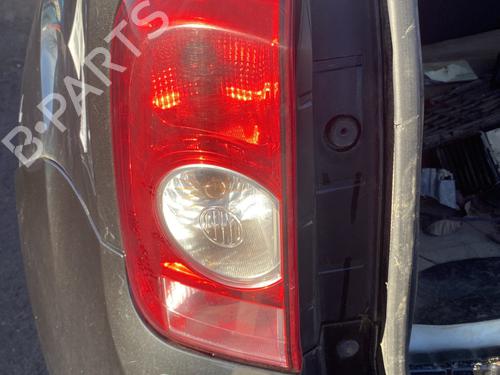 Used Left taillight Left taillight DACIA DUSTER (HS_) 1.5 dCi (86 hp) 32449173 32449173