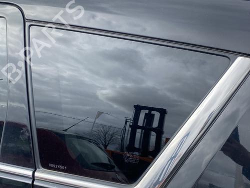 rear-left-door-window-peugeot-4007-vu_-vv_-2007-2008-2009-2010-2011-2012-2013-33170837 main image