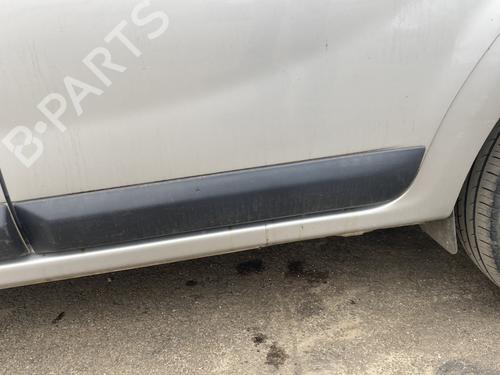 Used Door moulding trim DACIA SANDERO 1.5 dCi (68 hp) 29464856