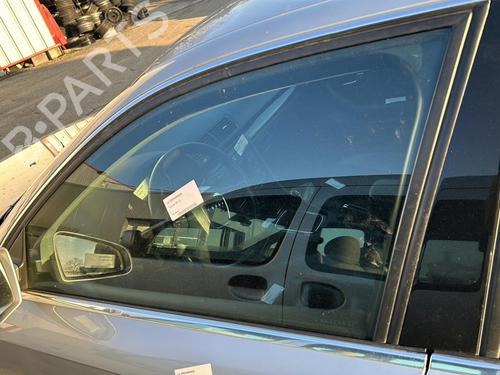 Used Front left door window AUDI A4 B7 (8EC) 2.0 (130 hp) 19913406