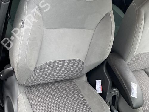 Right front seat CITROËN DS3 (SA_) 1.4 HDi 70 (SA8HP4) | BP31060892C16 