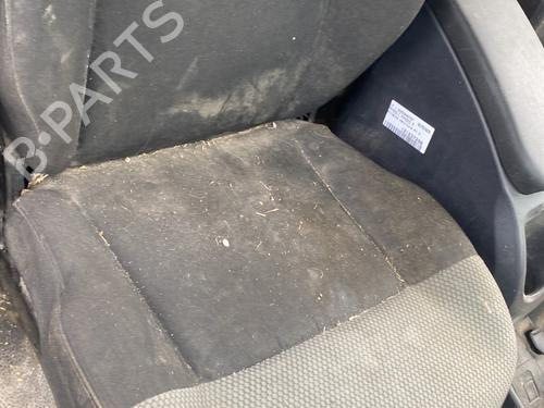 Sæde højre fortil RENAULT KANGOO Express (FW0/1_) 1.5 dCi 90 (FW0G, FW05, FW08, FW11) (90 hp) 32439534