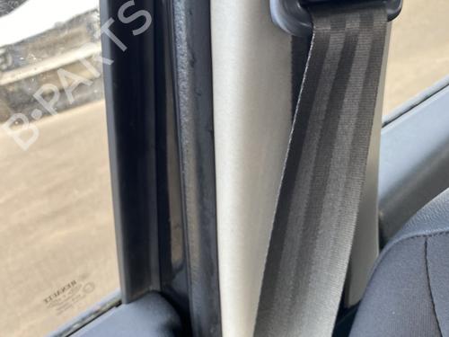 front-right-seatbelt-renault-clio-iii-br01-cr01-2005-2006-2007-2008-2009-2010-2011-2012-2013-2014-31836733 main image