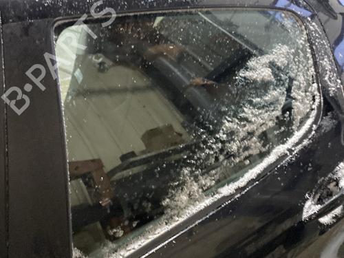 Dør rude ventre bagtil PEUGEOT 308 I (4A_, 4C_) 1.6 HDi (92 hp) 31317995