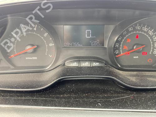 Instrument cluster PEUGEOT 208 I (CA_, CC_) 1.4 HDi | BP27926968C47 