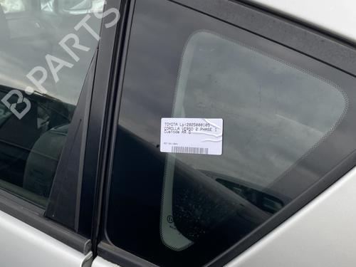 Vitre de custode arrière gauche TOYOTA COROLLA Verso (ZER_, ZZE12_, R1_) 2.2 D-4D (AUR10_, AUR10R) (136 hp) 23784504