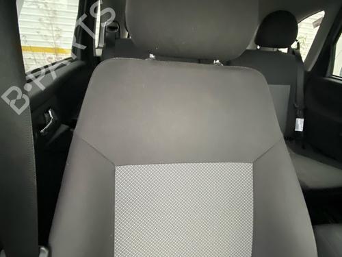 Sæde højre fortil Sæde højre fortil OPEL MERIVA A MPV (X03) 1.7 CDTI (E75) (100 hp) 39729978 39729978