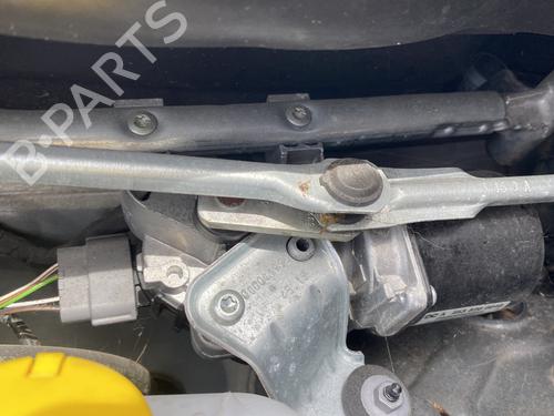 Used Front wiper motor RENAULT TWINGO III (BCM_, BCA_) 1.0 SCe 75 (73 hp) 28044604
