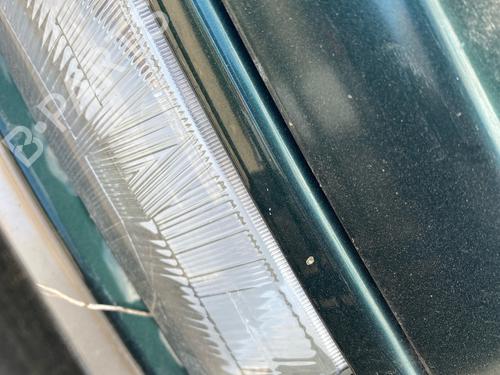 Used Right headlight Right headlight 39005866 39005866