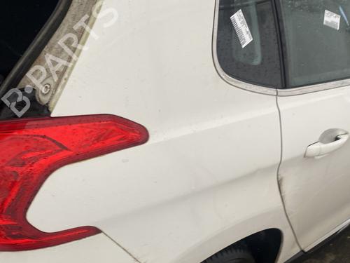 Bagstkærm Højre PEUGEOT 2008 I (CU_) 1.2 VTi (82 hp) 31944233
