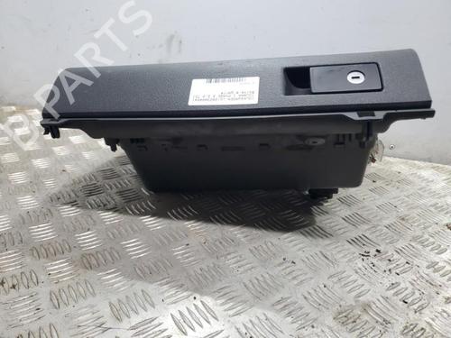 Used Glove box Glove box 19907366 19907366