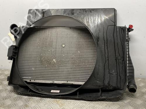Used Water radiator Water radiator BMW 5 (E39) 525 d (163 hp) 24519685 24519685