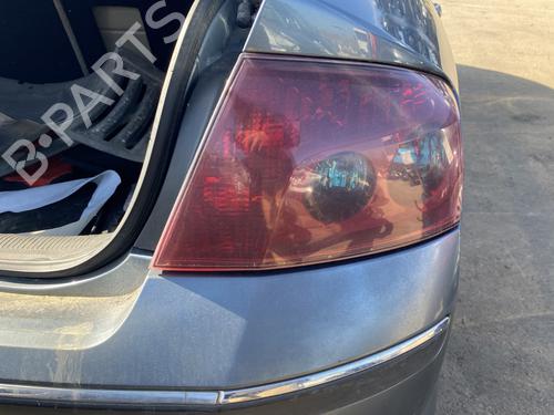 Used Right taillight PEUGEOT 407 (6D_) 2.0 HDi 135 (6DRHRH, 6DRHRE, 6DRHRG, 6DRHRJ) (136 hp) 32669899
