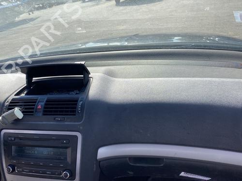 Used Dashboard SKODA OCTAVIA II Combi (1Z5) 1.6 TDI (105 hp) 29455330
