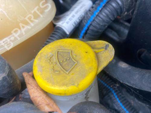 Used Windscreen washer tank Windscreen washer tank OPEL ZAFIRA A MPV (T98) 2.0 DI 16V (F75) (82 hp) 40436814 40436814